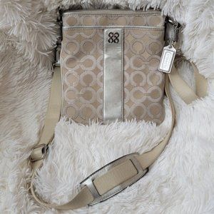 Coach Julia Op Art Signature Crossbody Swingpack